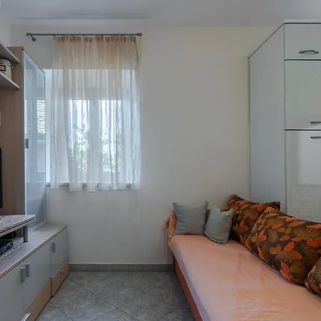 With A Parking Space Postira, Brac - 19107 Apartment